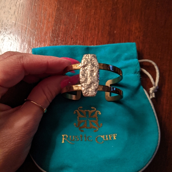 Rustic cuff - Picture 5 of 6